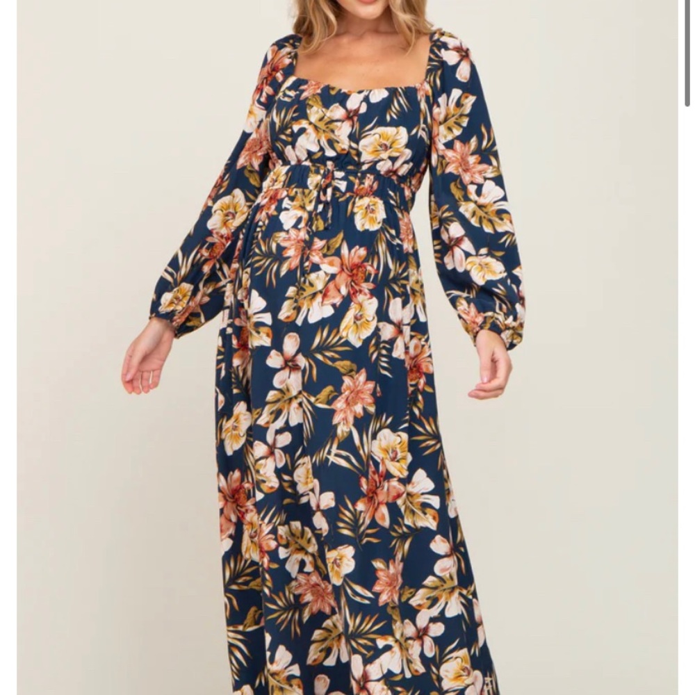 Maxi maternity dress, never worn!
